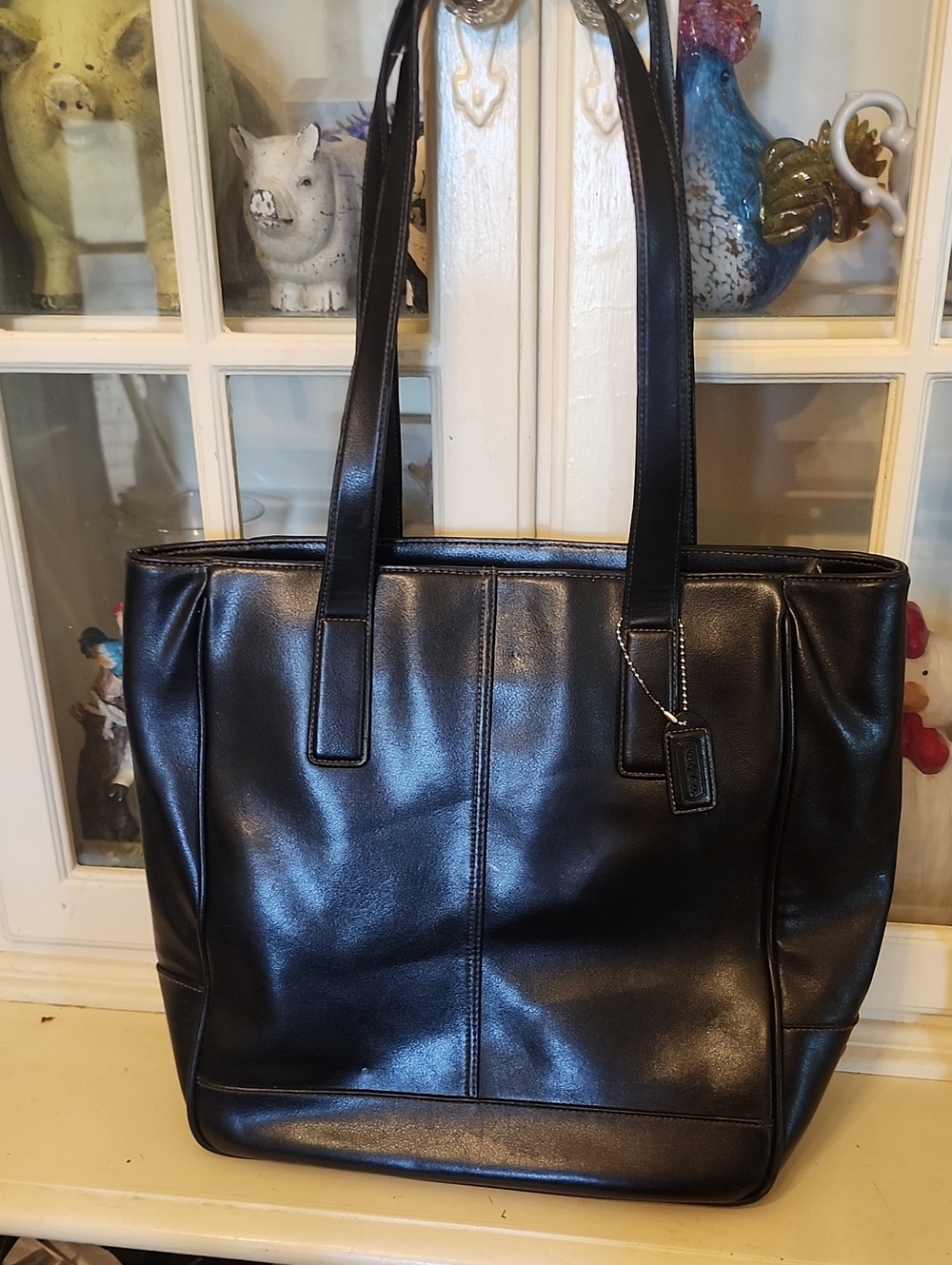 WESLEY & CO.  Classic Black Leather Tote Bag